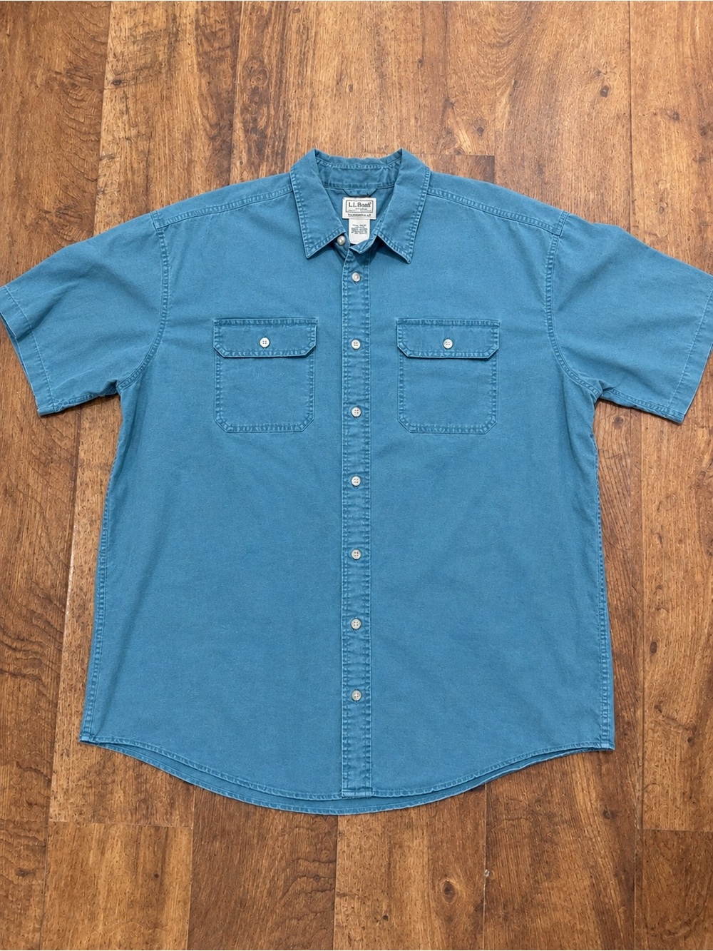 L.L. Bean Men’s Short-Sleeve Button-Down Shirt — Teal Blue